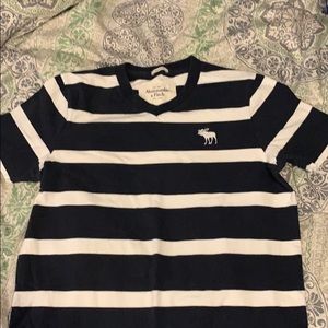 abercrombie & fitch tee